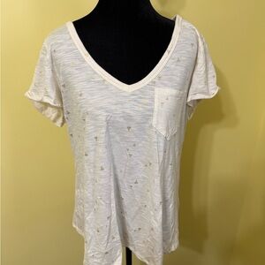 Elegant White and Gold Short Sleeve Tee
